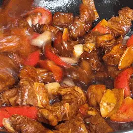 肉燉得越久，嘌呤含量越高？